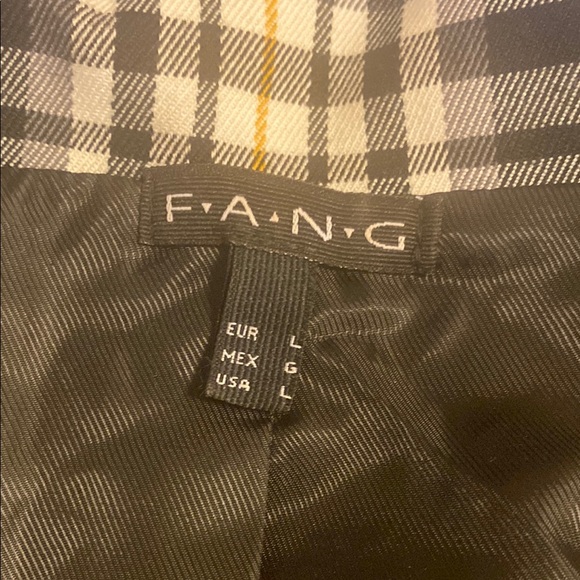 FANG Black and White Plaid 3/4 Sleeve Coat with Large Buttons - Picture 3 of 5